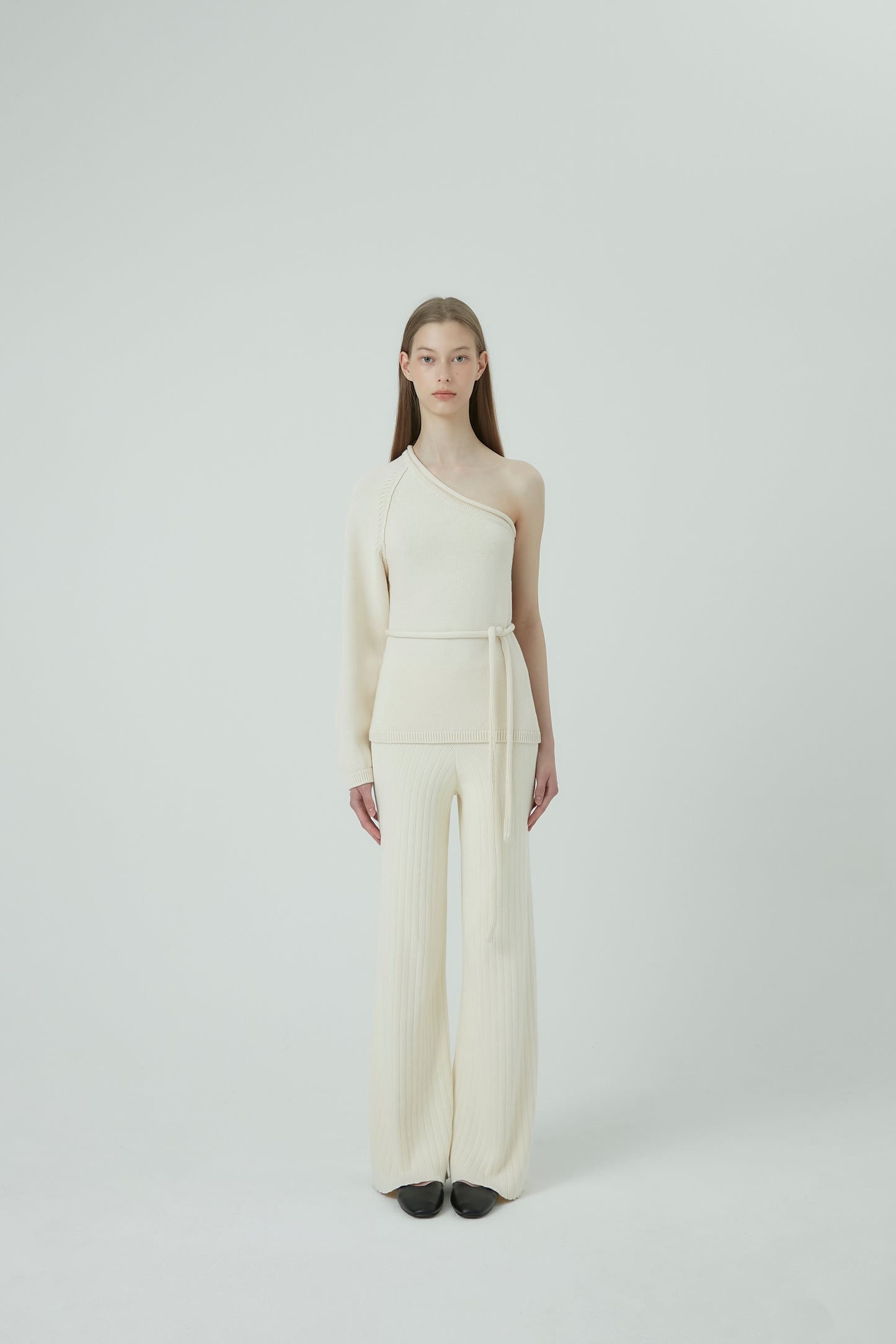 JUNE One Shoulder Top in Cotton and Cashmere (Cream)