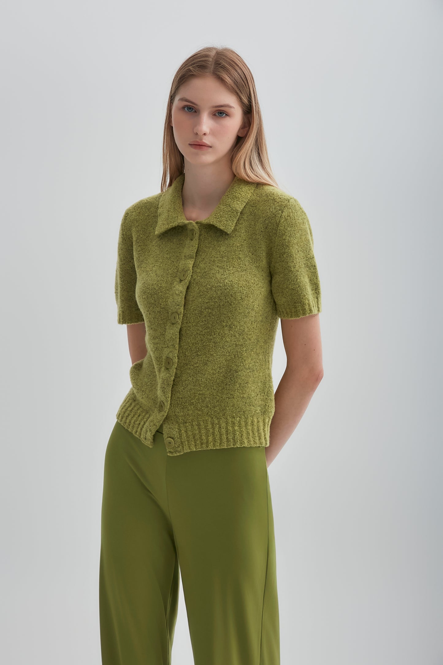 Amelia Cardigan (Moss Green)
